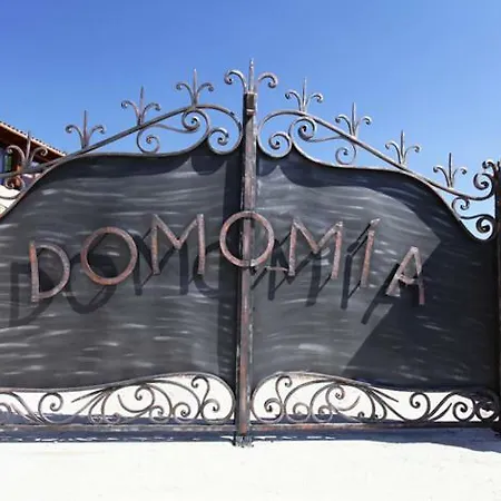 Villa Domomia