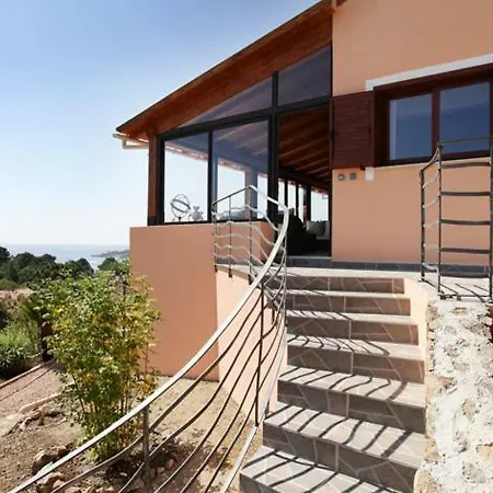 Villa Domomia Favone